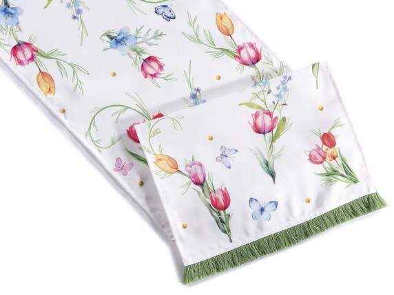 Camino de mesa primaveral