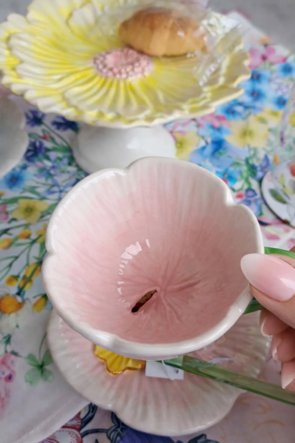 Taza flor con plato